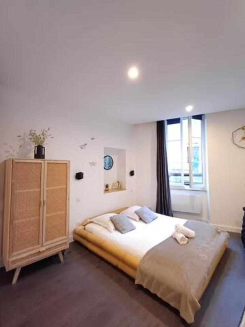 Le Sainte Claire - Majord'Home Annecy Centre Exterior photo